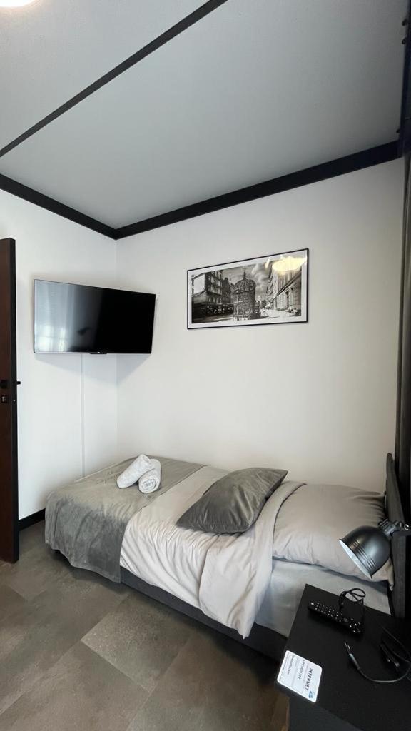 Belweder Loft Lägenhet Nysa Exteriör bild